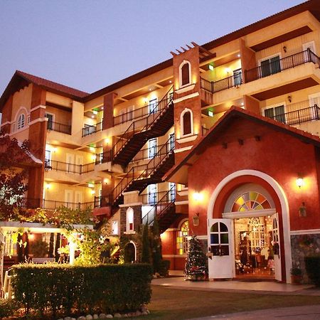 San Pareni Hotel Chiang Mai Exterior photo