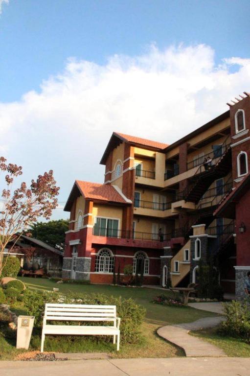 San Pareni Hotel Chiang Mai Exterior photo