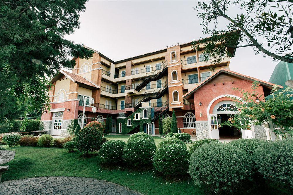 San Pareni Hotel Chiang Mai Exterior photo