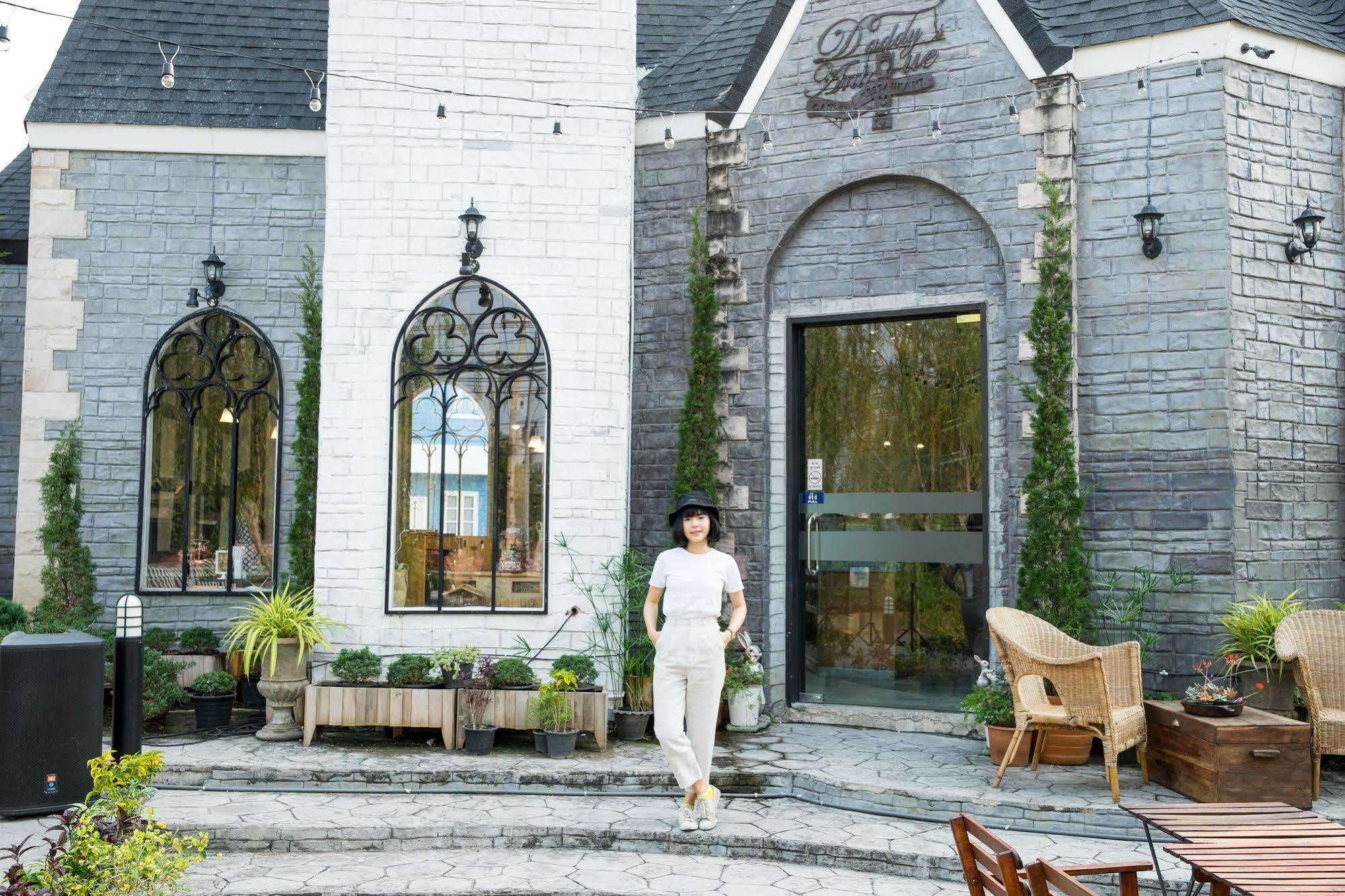San Pareni Hotel Chiang Mai Exterior photo